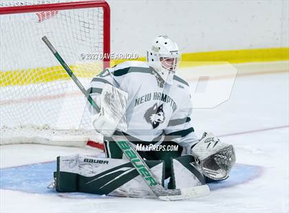 Thumbnail 2 in Frederick Gunn vs. New Hampton School (Exeter Invitational) photogallery.