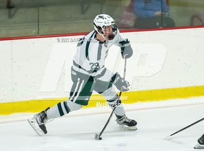 Thumbnail 1 in Frederick Gunn vs. New Hampton School (Exeter Invitational) photogallery.