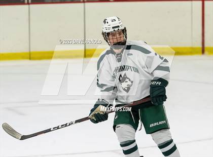 Thumbnail 1 in Frederick Gunn vs. New Hampton School (Exeter Invitational) photogallery.