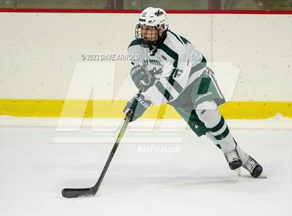 Thumbnail 2 in Frederick Gunn vs. New Hampton School (Exeter Invitational) photogallery.