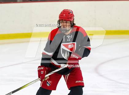 Thumbnail 3 in Frederick Gunn vs. New Hampton School (Exeter Invitational) photogallery.