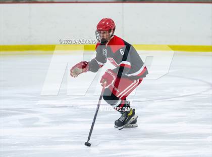 Thumbnail 1 in Frederick Gunn vs. New Hampton School (Exeter Invitational) photogallery.