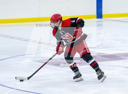 Thumbnail 1 in Frederick Gunn vs. New Hampton School (Exeter Invitational) photogallery.