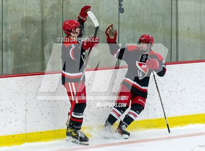 Thumbnail 2 in Frederick Gunn vs. New Hampton School (Exeter Invitational) photogallery.