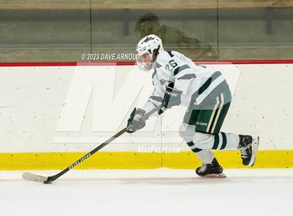 Thumbnail 1 in Frederick Gunn vs. New Hampton School (Exeter Invitational) photogallery.