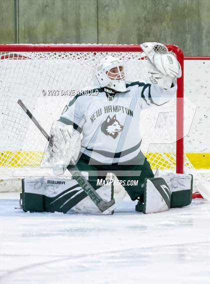 Thumbnail 3 in Frederick Gunn vs. New Hampton School (Exeter Invitational) photogallery.