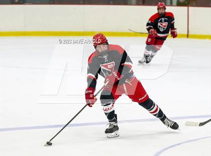 Thumbnail 2 in Frederick Gunn vs. New Hampton School (Exeter Invitational) photogallery.