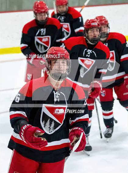 Thumbnail 2 in Frederick Gunn vs. New Hampton School (Exeter Invitational) photogallery.