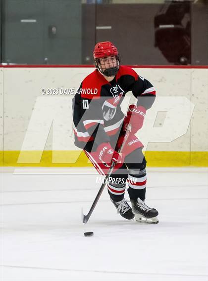 Thumbnail 2 in Frederick Gunn vs. New Hampton School (Exeter Invitational) photogallery.