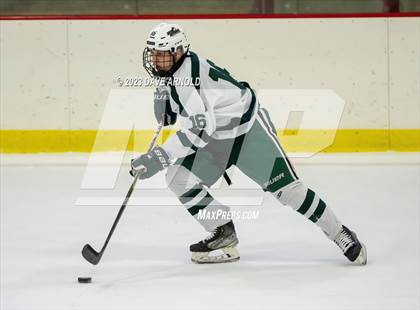 Thumbnail 3 in Frederick Gunn vs. New Hampton School (Exeter Invitational) photogallery.