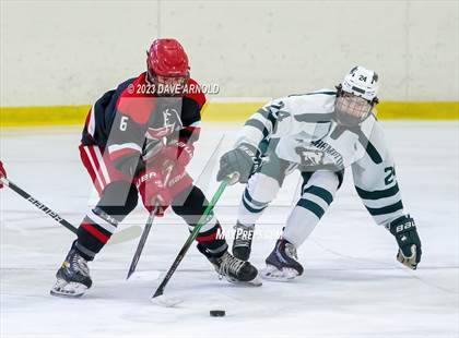 Thumbnail 2 in Frederick Gunn vs. New Hampton School (Exeter Invitational) photogallery.