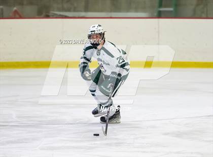 Thumbnail 3 in Frederick Gunn vs. New Hampton School (Exeter Invitational) photogallery.