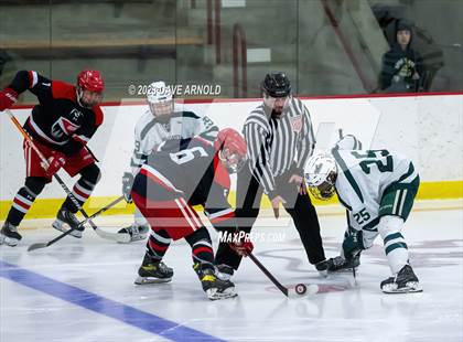 Thumbnail 2 in Frederick Gunn vs. New Hampton School (Exeter Invitational) photogallery.