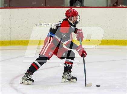 Thumbnail 3 in Frederick Gunn vs. New Hampton School (Exeter Invitational) photogallery.