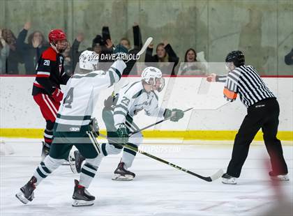 Thumbnail 2 in Frederick Gunn vs. New Hampton School (Exeter Invitational) photogallery.