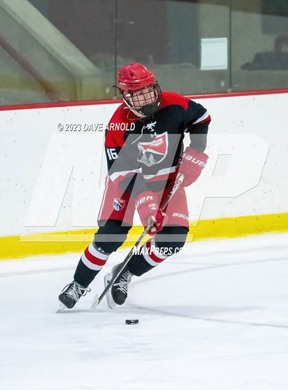 Thumbnail 2 in Frederick Gunn vs. New Hampton School (Exeter Invitational) photogallery.