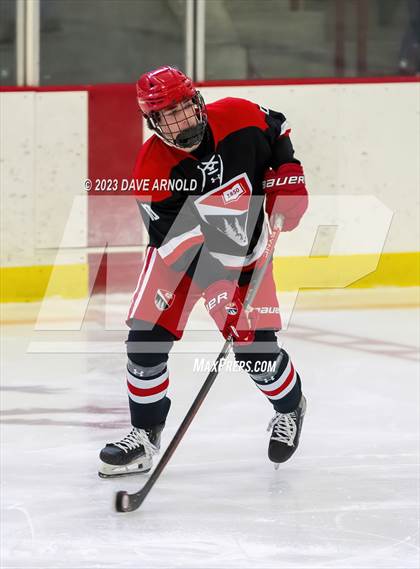 Thumbnail 3 in Frederick Gunn vs. New Hampton School (Exeter Invitational) photogallery.