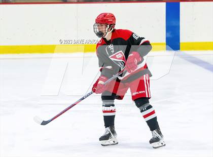 Thumbnail 3 in Frederick Gunn vs. New Hampton School (Exeter Invitational) photogallery.