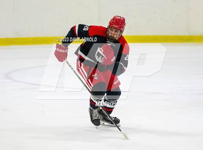 Thumbnail 1 in Frederick Gunn vs. New Hampton School (Exeter Invitational) photogallery.
