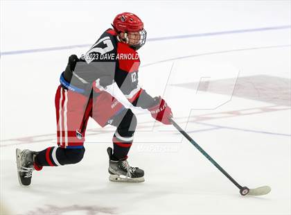 Thumbnail 2 in Frederick Gunn vs. New Hampton School (Exeter Invitational) photogallery.
