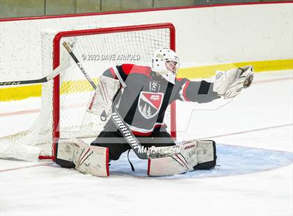 Thumbnail 1 in Frederick Gunn vs. New Hampton School (Exeter Invitational) photogallery.