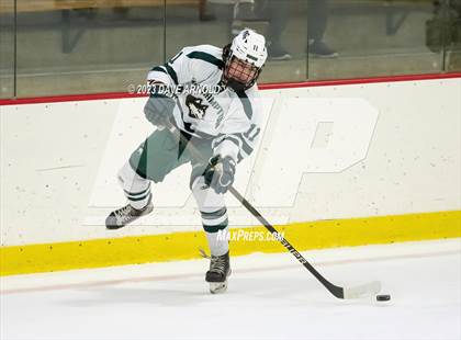 Thumbnail 2 in Frederick Gunn vs. New Hampton School (Exeter Invitational) photogallery.