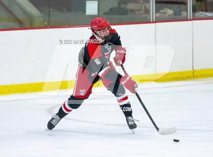 Thumbnail 1 in Frederick Gunn vs. New Hampton School (Exeter Invitational) photogallery.