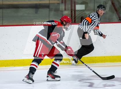 Thumbnail 1 in Frederick Gunn vs. New Hampton School (Exeter Invitational) photogallery.