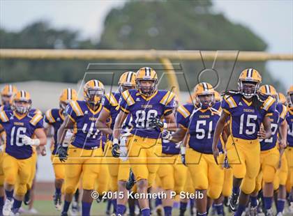 Thumbnail 2 in St. Charles Catholic @ Thibodaux photogallery.