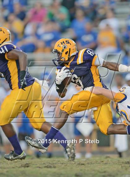 Thumbnail 1 in St. Charles Catholic @ Thibodaux photogallery.