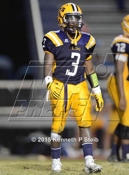 Thumbnail 3 in St. Charles Catholic @ Thibodaux photogallery.