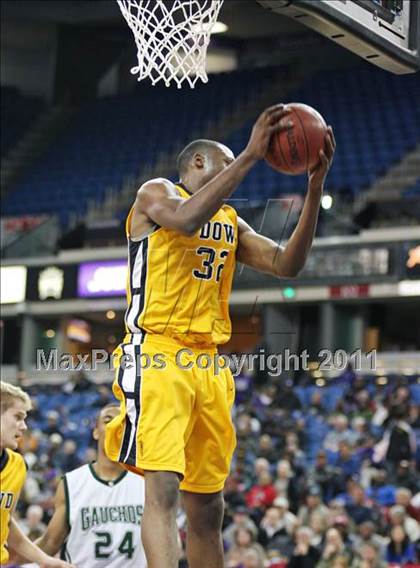 Thumbnail 3 in Bishop O'Dowd vs. El Cerrito (CIF NorCal D3 Regional Final) photogallery.