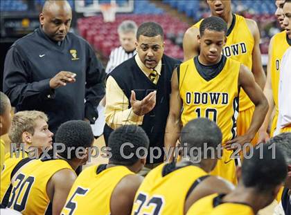 Thumbnail 1 in Bishop O'Dowd vs. El Cerrito (CIF NorCal D3 Regional Final) photogallery.