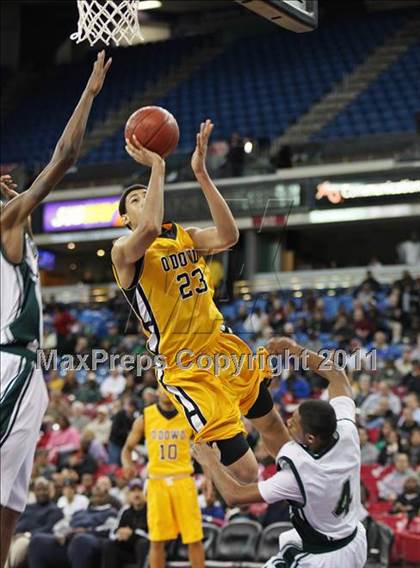 Thumbnail 2 in Bishop O'Dowd vs. El Cerrito (CIF NorCal D3 Regional Final) photogallery.
