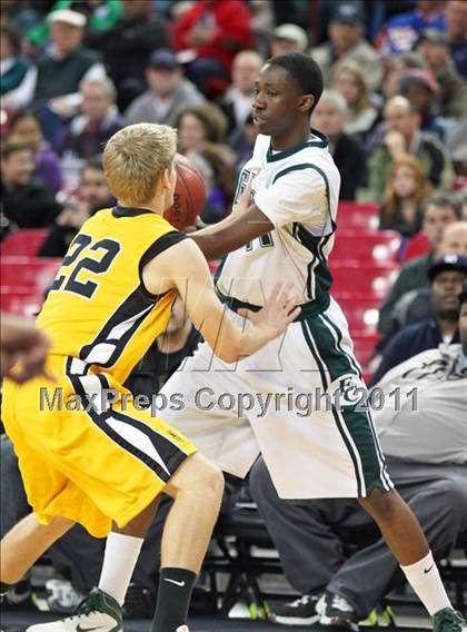 Thumbnail 3 in Bishop O'Dowd vs. El Cerrito (CIF NorCal D3 Regional Final) photogallery.