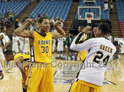 Thumbnail 1 in Bishop O'Dowd vs. El Cerrito (CIF NorCal D3 Regional Final) photogallery.