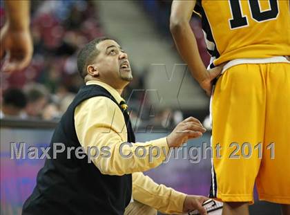 Thumbnail 1 in Bishop O'Dowd vs. El Cerrito (CIF NorCal D3 Regional Final) photogallery.