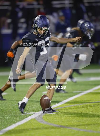 Thumbnail 3 in Notre Dame (SO) @ Sierra Canyon photogallery.
