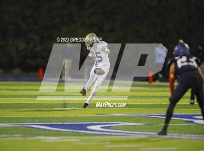 Thumbnail 3 in Notre Dame (SO) @ Sierra Canyon photogallery.
