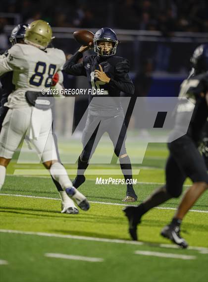 Thumbnail 3 in Notre Dame (SO) @ Sierra Canyon photogallery.
