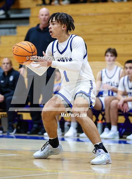Thumbnail 2 in Roosevelt vs. Mission College Prep photogallery.