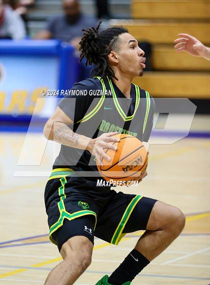 Thumbnail 2 in Roosevelt vs. Mission College Prep photogallery.