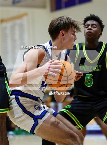 Thumbnail 3 in Roosevelt vs. Mission College Prep photogallery.