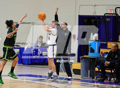 Thumbnail 3 in Roosevelt vs. Mission College Prep photogallery.