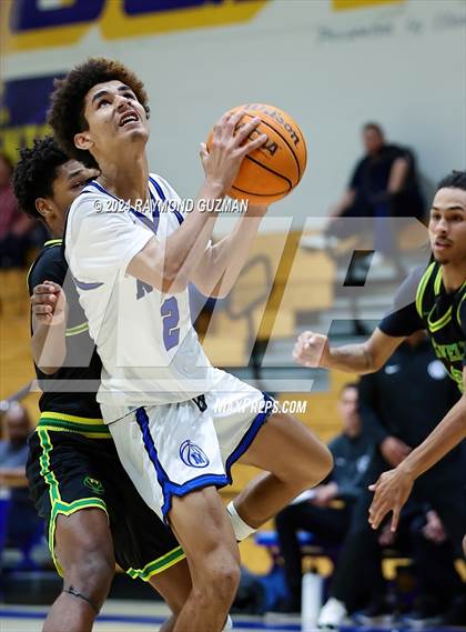 Thumbnail 3 in Roosevelt vs. Mission College Prep photogallery.