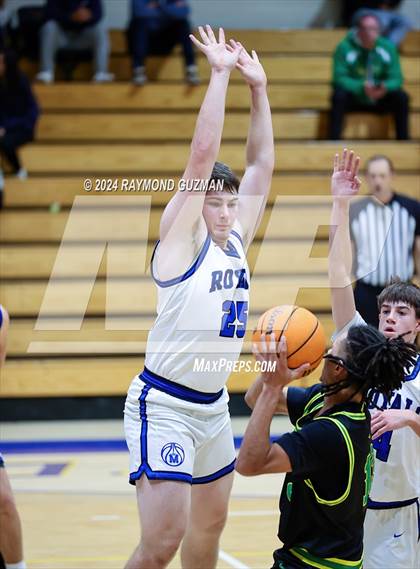 Thumbnail 2 in Roosevelt vs. Mission College Prep photogallery.