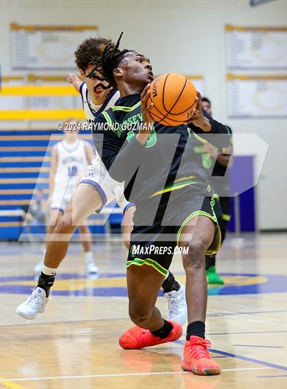 Thumbnail 3 in Roosevelt vs. Mission College Prep photogallery.