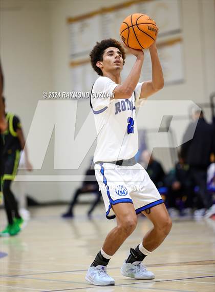 Thumbnail 2 in Roosevelt vs. Mission College Prep photogallery.