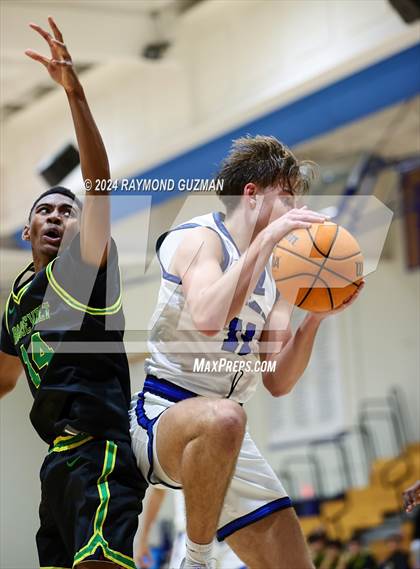 Thumbnail 2 in Roosevelt vs. Mission College Prep photogallery.