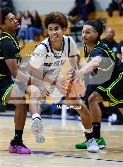 Thumbnail 2 in Roosevelt vs. Mission College Prep photogallery.